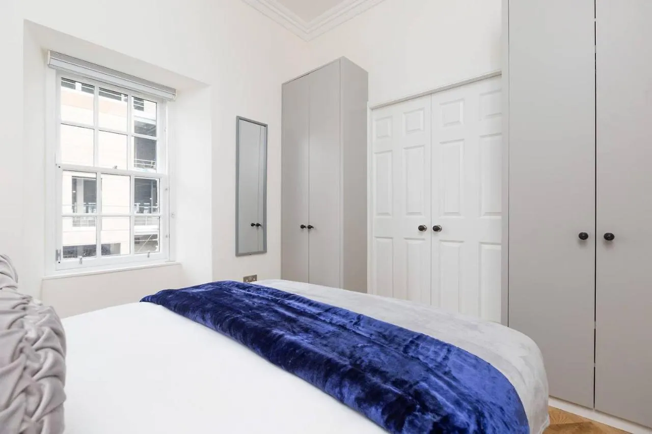 Luxury Renovated 1 Bed Nr St James - Super Central 에든버러 0*,
